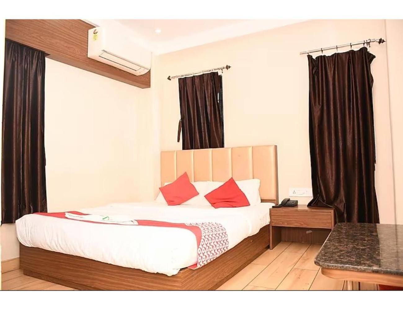 Sona Lodge, Siliguri Exterior foto
