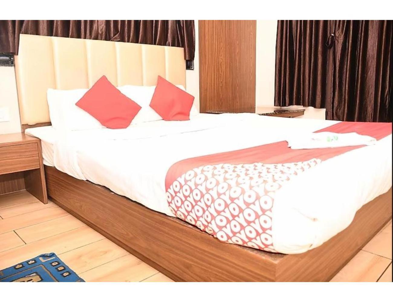 Sona Lodge, Siliguri Exterior foto